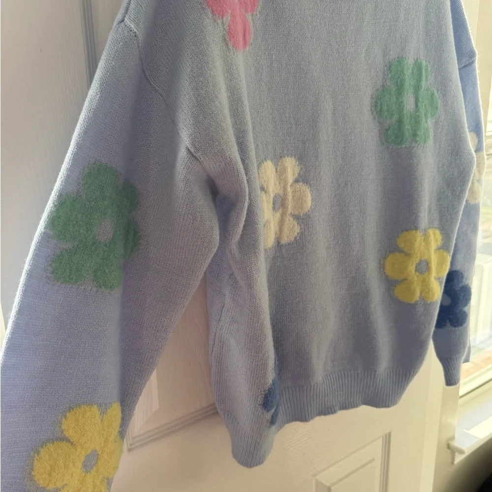 ADORA Woman’s Retro Pastel Floral Crew Neck Sweater Medium - Picture 5 of 7